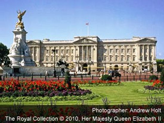 Buckingham_Palace_9_2582