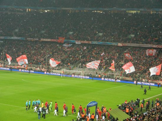 バイエルン ミュンヘン サッカー観戦チケット ホームゲーム ミュンヘン ドイツ ミュンヘン 旅行の観光 オプショナルツアー予約 Veltra ベルトラ バイエルン ミュンヘン サッカー観戦チケット ホームゲーム ミュンヘン ドイツ ミュンヘン 旅行の観光 オプショナルツアー予約 Veltra ベルトラ