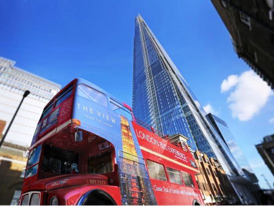 オープントップバス乗車！ロンドン半日観光ツアー　テムズ川クルーズ付き ＜午後／英語ガイド＞