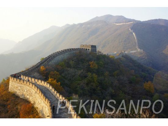 【トランジット(乗継)専用】北京大興国際空港発着・慕田峪万里の長城ツアー＜貸切チャーター／7時間／日本語ガイド付 or 日本語ドライバー＞ *車1台あたり料金