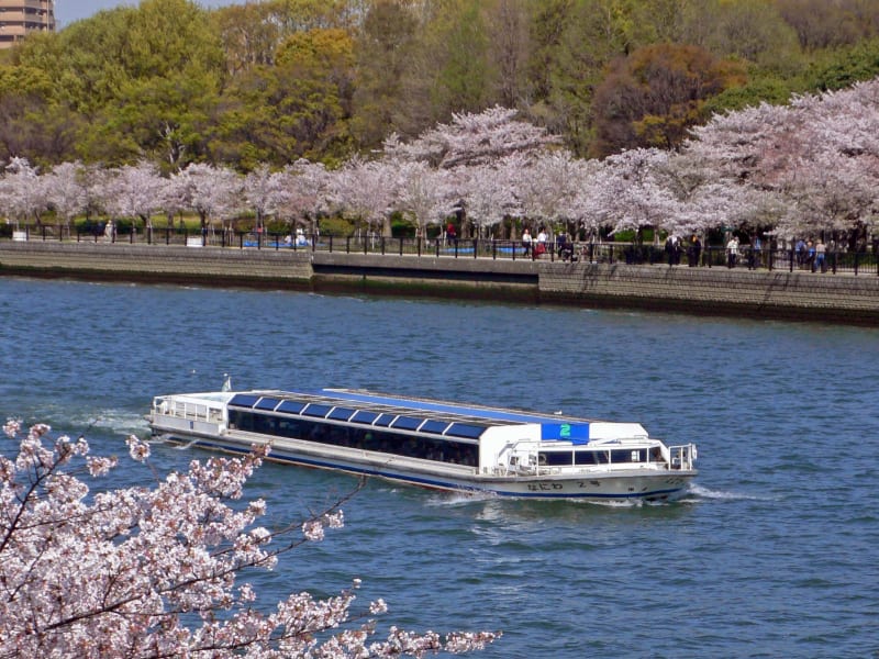 大阪リバークルーズ アクアライナー 水上バスで観光名所を周遊 約40分 大阪城港発 By 大阪水上バス 大阪の観光 遊び 体験 レジャー専門予約サイト Veltra ベルトラ