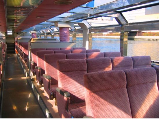 水上バス「アクアライナー」でリバークルーズ！天満橋、大阪城のトンネル等水の都大阪の名所、旧跡を川面から散策＜約40分／大阪城港・八軒家浜着場発＞by大阪水上バス