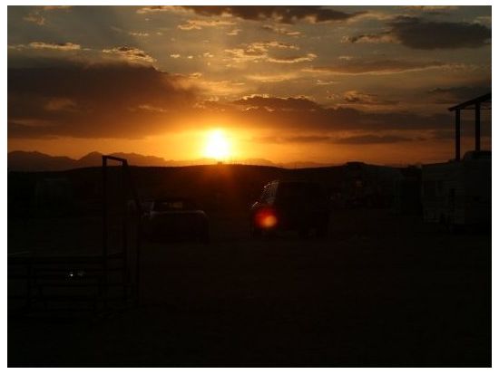 乗馬体験ツアー　夕日鑑賞＆キャンプファイヤー付＜乗馬1.5時間／英語ガイド／夕食付＞