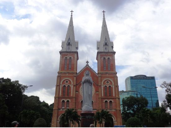 クチトンネル見学ツアー　ホーチミン市内観光付プラン、水上人形劇＋ディナクルーズプランあり＜半日or1日／ホテル往復送迎付／日本語ガイド／フォーの昼食付＞