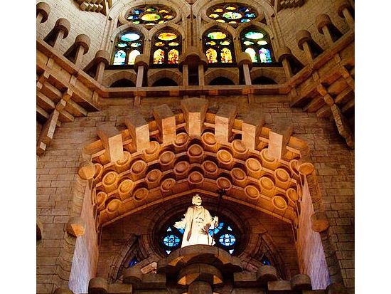 世界遺産サグラダ・ファミリア（エレベーター付）入場チケット事前予約 ＜昼食付き／バルセロナ＞