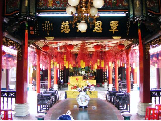 ホイアン市内　貸切チャーター（1～35名）4時間　自由自在に観光＜午前／現地ガイド 日本語可／ホイアン発＞