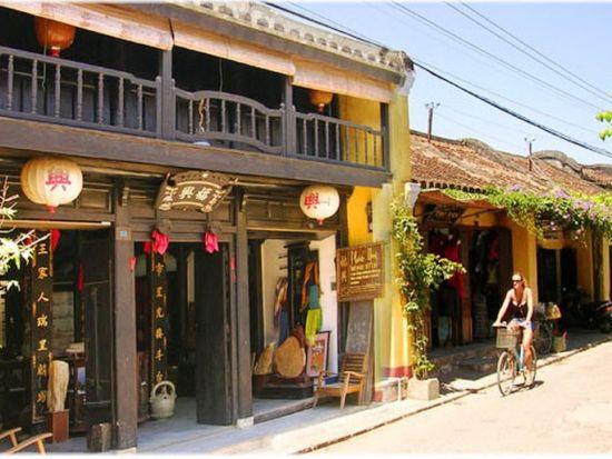 フーンフンの家＋海のシルクロード博物館＋福建会館＋来遠橋　ホイアンを効率よく観光＜午前／現地ガイド(日本語可)／昼食選択可／ダナン・ホイアン発＞