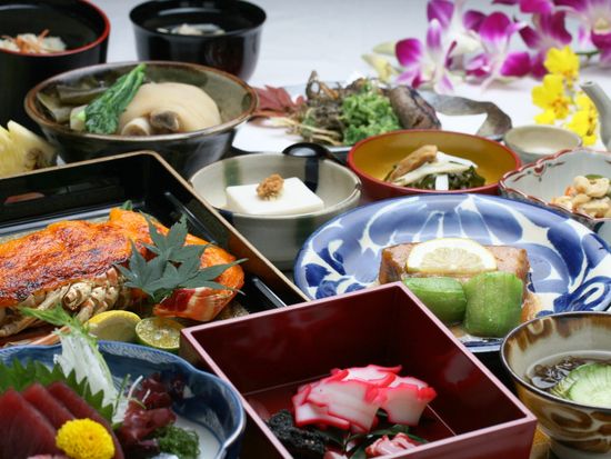 味と踊りの竜宮城 うらしま で食事と琉球舞踊を楽しむ 那覇市 沖縄本島の観光 オプショナルツアー専門 Veltra ベルトラ 味と踊りの竜宮城 うらしま で食事と琉球舞踊を楽しむ 那覇市 沖縄本島の観光 オプショナルツアー専門 Veltra ベルトラ