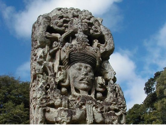 【プライベートツアー】コパン・キリグア遺跡 1泊2日ツアー＜車貸切／昼食付／日本語ガイド／アンティグア発＞