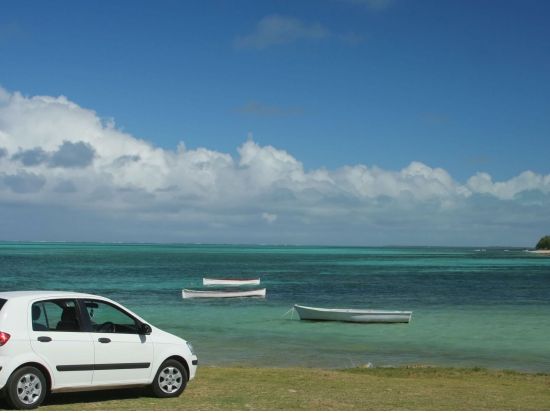 レンタカー予約サービス 選べるクラス！免責補償料込み（S・Kクラス）＜空港送迎可／1日～7日／久米島＞by イーストレンタカー