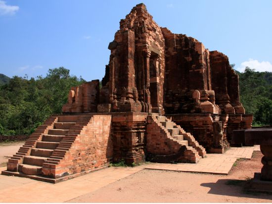 ミーソン遺跡　遺跡好きの聖地！今なお発掘が続く古代チャンパ王国の謎＜午前／現地ガイド(日本語可)／昼食選択可／ダナン・ホイアン発＞