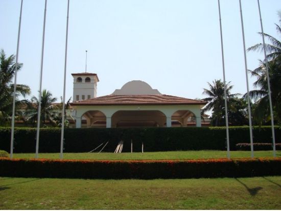 フェニックス・ゴールド・ゴルフ・バンコク　送迎付きゴルフツアー ＜空港送迎の選択可／日本語ガイド付き／カート代込＞