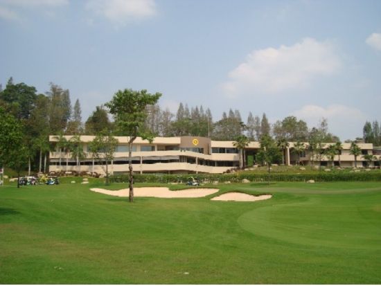 サイアム・カントリークラブ・パタヤ  送迎付きゴルフツアー＜日本語ガイド付き／カート代込＞