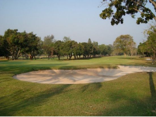 バンプラ・ゴルフクラブ  送迎付きゴルフツアー ＜日本語ガイド付き／カート代込＞