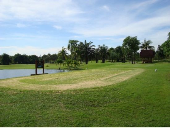 グリーンバレー・カントリークラブ  送迎付きゴルフツアー ＜空港送迎の選択可／日本語ガイド付き／カート代込＞