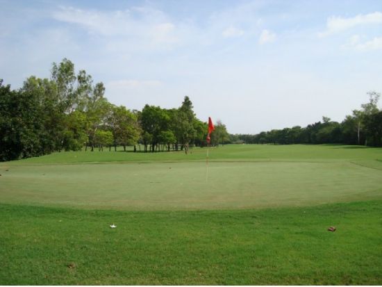 ナワタニゴルフコース　送迎付きゴルフツアー ＜空港送迎の選択可／日本語ガイド付き／カート代込＞