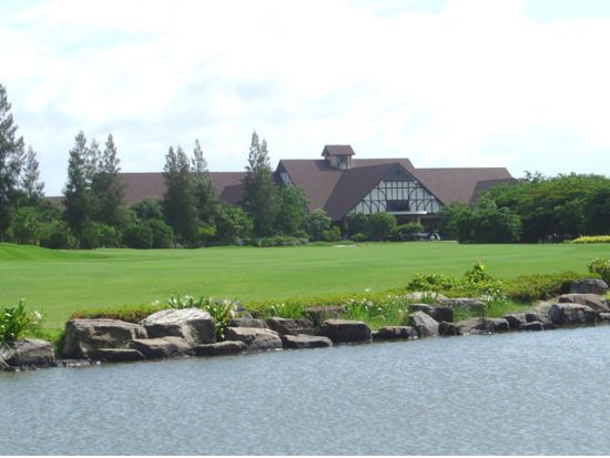 ザ・ビンテージクラブ  送迎付きゴルフツアー ＜空港送迎の選択可／日本語ガイド付き／カート代込＞