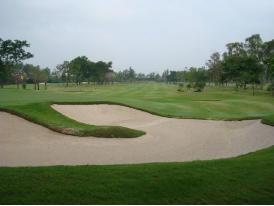 ムアンゲオゴルフコース　送迎付きゴルフツアー ＜空港送迎の選択可／日本語ガイド付き／カート代込＞