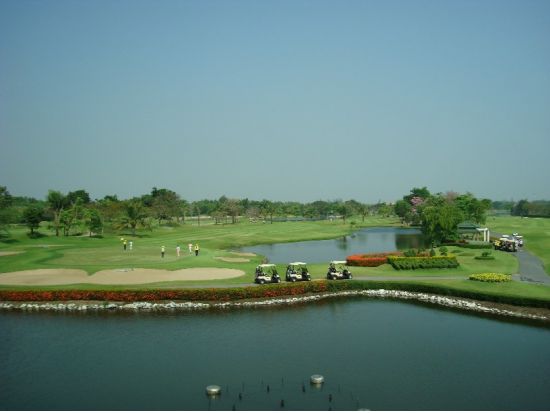 ロイヤルゴルフ＆カントリークラブ　送迎付きゴルフツアー ＜空港送迎の選択可／日本語ガイド付き／カート代込＞