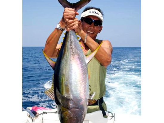 トローリング＆フィッシング・ボートチャーター☆プーケット沖は魚の宝庫で絶好のポイント！＜終日／ホテル送迎あり／英語対応＞ *ボート1艘あたり料金