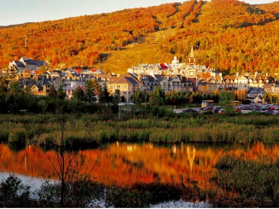 ローレンシャン高原　1日観光ツアー ＜2026年5～10月／日本語ガイド／昼食付き／モントリオール発＞