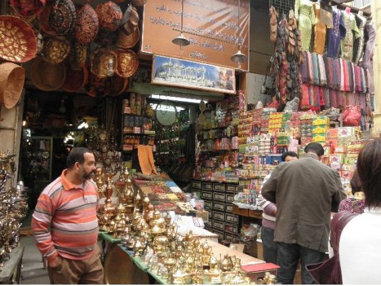 【貸切】イスラム地区もガイド付で安心◎最古の大学アズハル・モスクとハーンハリーリバザール 半日観光　＜半日／午後発／日本語or英語／送迎付／チップ込／カイロ発＞