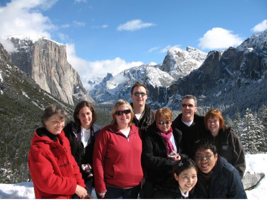 世界遺産ヨセミテ国立公園 日帰り観光ツアー　午前園内ガイド付き＆午後はたっぷりの自由散策確保 ＜英語ガイド＞