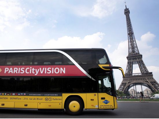 セーヌ川クルーズ＋エッフェル塔入場＆ランチ＋パリ市内観光ツアー＜昼食付／日本語オーディオガイド＞ by ParisCityVision