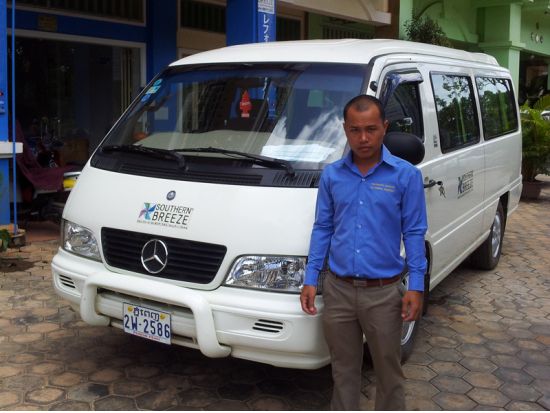 【空港送迎】プノンペン国際空港⇔プノンペン市内　VIP入国サービスオプション有＜貸切／日本語ガイド＞