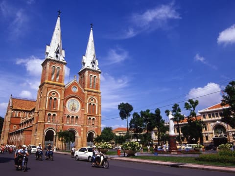 ホーチミン市内観光 | ベトナムの観光・オプショナルツアー専門 VELTRA(ベルトラ)