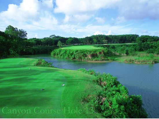 【ゴルフ予約】ブルー・キャニオン・カントリークラブ(Blue Canyon Country Club)☆セレブ気分でゴルフが楽しめる！＜送迎選択可＞