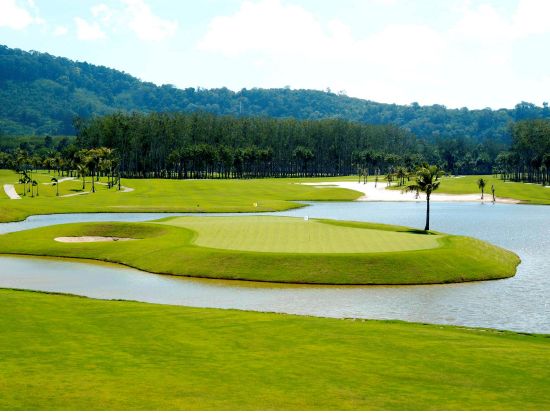 【ゴルフ予約】ミッションヒルズ・プーケット・ゴルフリゾート(Mission Hills Phuket Golf Resort)☆海を一望名門コース＜送迎選択可＞