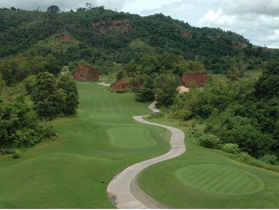 【ゴルフ予約】レッドマウンテン・ゴルフクラブ(Red Mountain Golf Club)☆大自然がハザードそのもの！＜送迎選択可＞