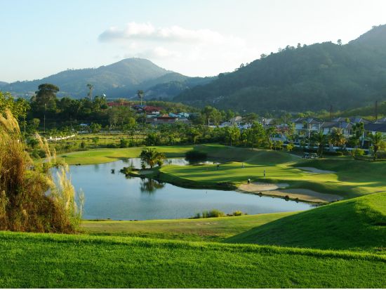 【ゴルフ予約】ロックパーム・ゴルフクラブ(Loch Palm Golf Club)☆湖が綺麗な人気コース！＜送迎選択可＞
