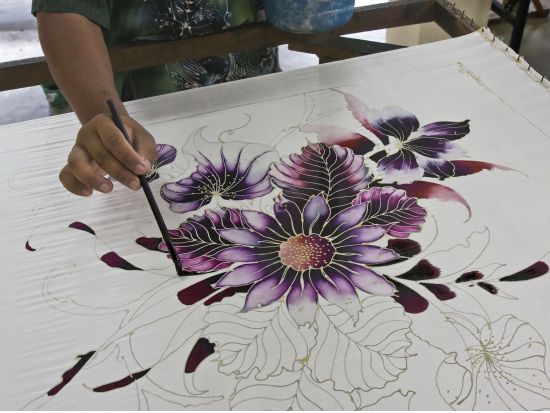 ピューター（錫製品）＆バティック体験ツアー＜午前／昼食付＞ 