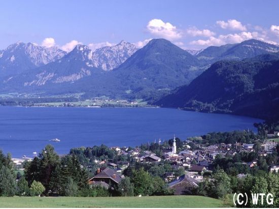 【プライベートツアー】鉄道で行く！ザルツブルク&ザルツカンマーグート1日観光＜昼食付／日本語／ウィーン発着＞ by[みゅう]