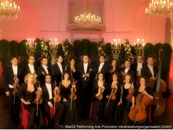 ウィーン クラシック・コンサート＆ディナー　シェーンブルン宮殿＜貸切送迎付き＞by[みゅう]