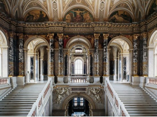 ウィーン半日観光ツアー　美術史美術館 日本語ガイドが徹底解説！カフェタイムも満喫 ＜貸切／ティータイム付き／日本語ガイド＞