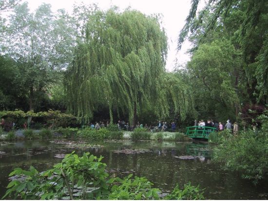 モネの庭園ジヴェルニー＆フラゴナール香水博物館　半日観光ツアー＜4～10月／日本語アシスタント／午前＞by [みゅう]