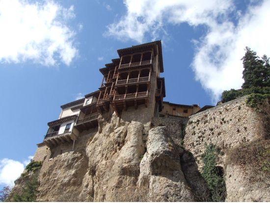 世界遺産クエンカ＆ラ・マンチャの風車　1日観光ツアー ＜貸切／英語ドライバー／マドリード発＞