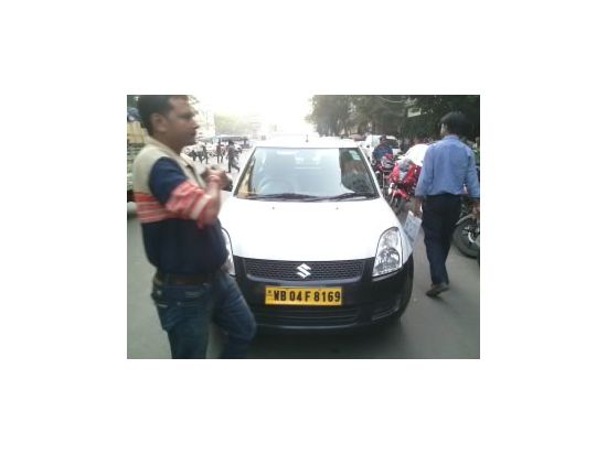 【空港送迎】コルカタ 空港⇔ホテル 貸切送迎サービス（繁忙期を除く）＜英語ガイド＞