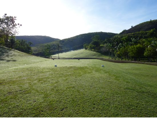 ゴルフ場予約 マクタン・アイランド・ゴルフクラブ(Mactan Island Golf Club)☆初心者向け＜ホテル送迎付／日本語ガイド同行／レンタル完備＞