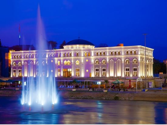 貸切チャーターで快適！スコピエ空港⇔スコピエ市内ホテル　空港送迎