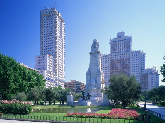 マドリード市内　半日観光ツアー　観光ルートを自由に設定！＜貸切／約4時間／日本語ガイド＞