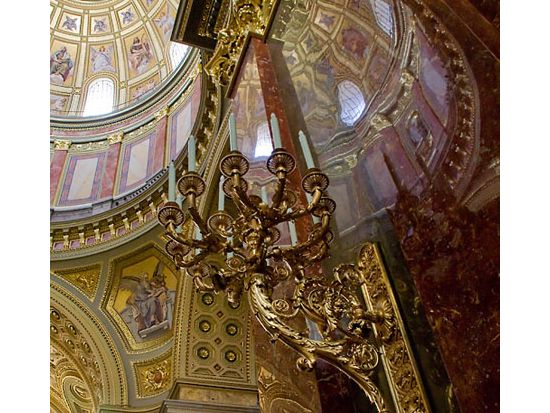 気軽に楽しむ！聖イシュトバーン大聖堂 オルガン・コンサート＜5～11月／木曜日／夜／ブダペスト発＞