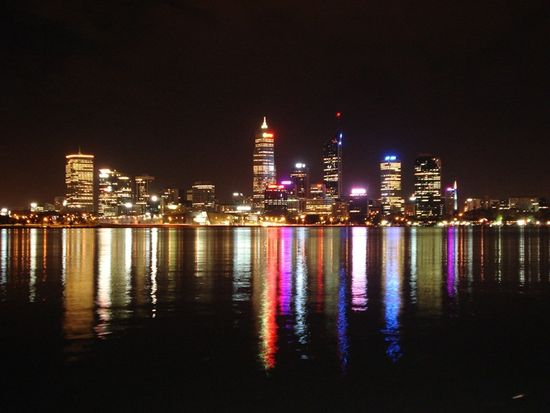 パース夜景の写真