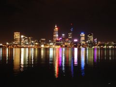 パース夜景の写真
