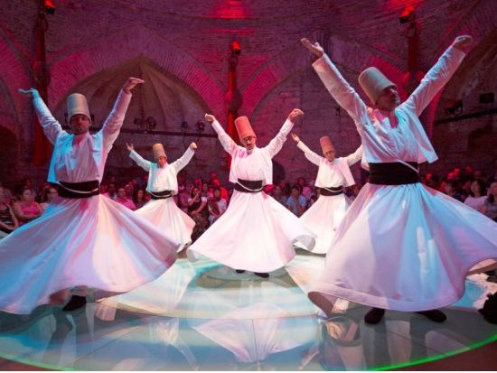 無形文化遺産！セマー儀式 イスタンブール・ダルヴィーシュ＜19:00開演／イスタンブール＞by Hodjapasha Dance Theater