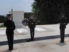 ワシントンd C 1泊2日観光ツアー フィラデルフィア アーミッシュの村観光付き 日本語アシスタント 往復車 ニューヨークの観光 オプショナルツアー専門 Veltra ベルトラ