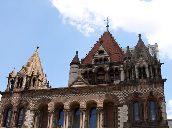 ボストン日帰り観光ツアー　ハーバード大学＆クインシーマーケット ＜1名から催行／日本語アシスタント／環境保全への寄付＞